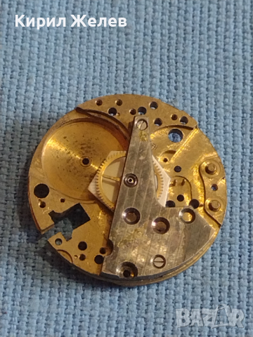 Части за часовници механизми три броя за КОЛЕКЦИЯ ЧАСТИ 43664, снимка 6 - Други - 44873345