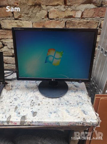Монитор 22 инча , снимка 7 - Монитори - 40342028