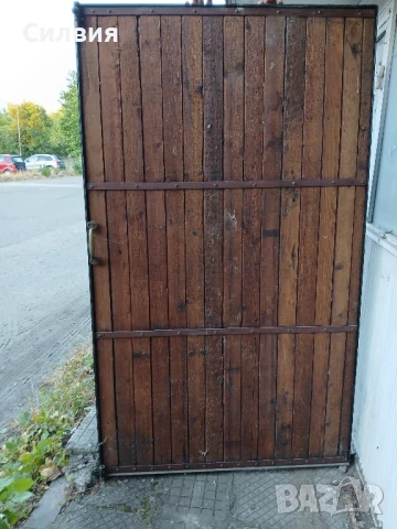 Гаражна врата. , снимка 1