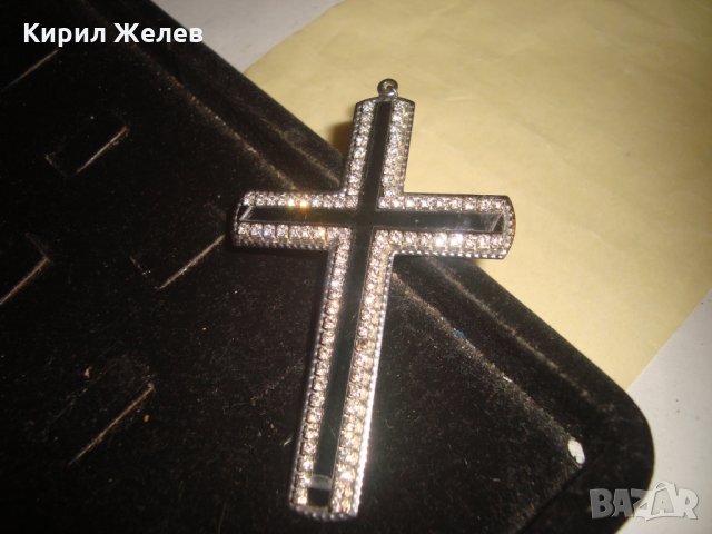 КРАСИВ КРИСТАЛЕН АРТ КРЪСТ МЕДАЛЬОН 21691, снимка 3 - Колиета, медальони, синджири - 32525318
