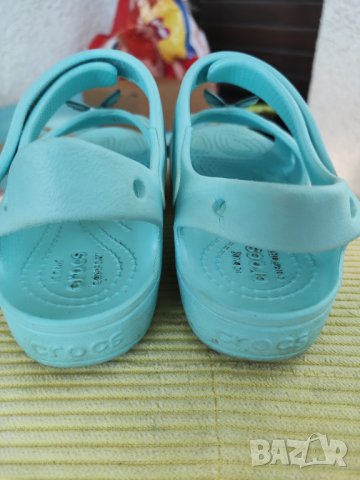 сандали Crocs Butterfly, снимка 3 - Детски сандали и чехли - 43725511