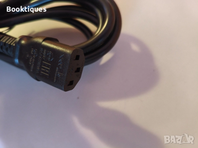 Английски захранващ кабел, снимка 4 - Кабели и адаптери - 52673867