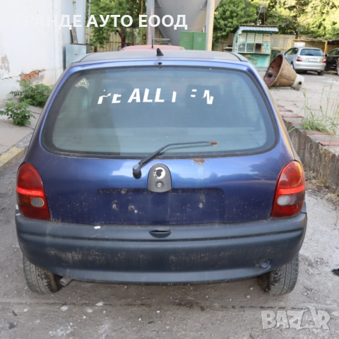 Опел Корса B 1.4 60 к.с 95 год.Само на части, снимка 3 - Автомобили и джипове - 51824524
