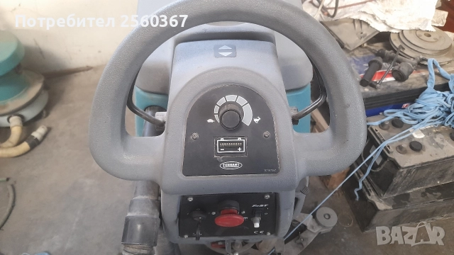 продавам професионална самоходна почистваща машина., снимка 7 - Други машини и части - 52815943