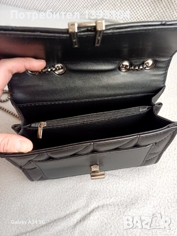 Нова малка чанта, снимка 2 - Чанти - 53030711