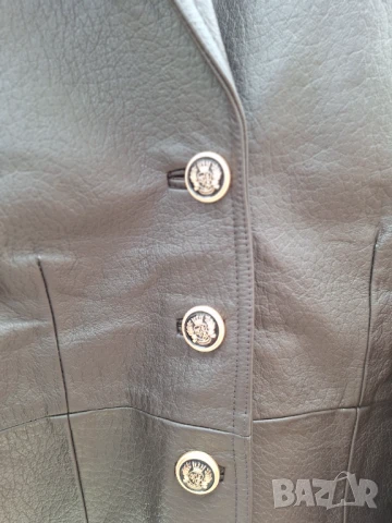 Дамски кожен блейзър, снимка 6 - Якета - 50495161