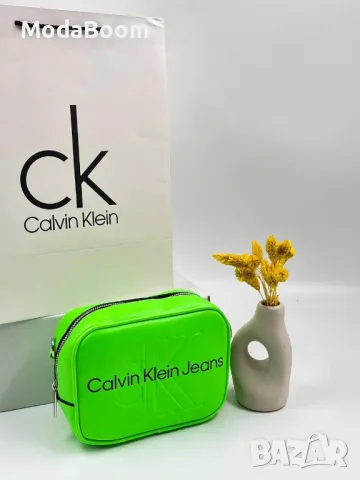 Calvin Klein дамски чанти Различни цветове , снимка 1 - Чанти - 48949553