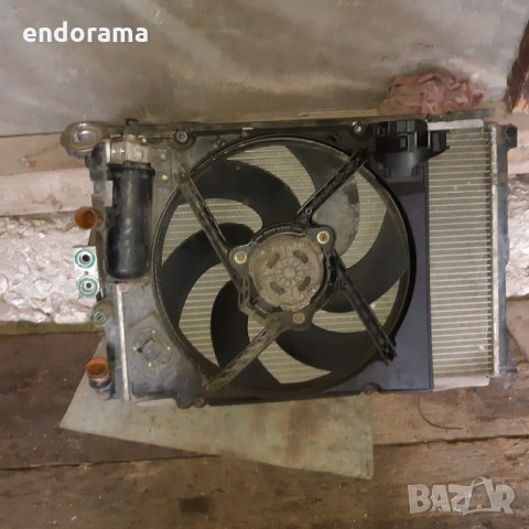 Рено Меган на части, снимка 14 - Автомобили и джипове - 33519397