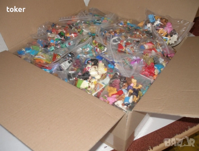 Киндер над 100 серии налични.Kinder