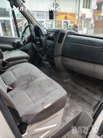 VW Crafter 2.5 TDI, снимка 13 - Бусове и автобуси - 52833444