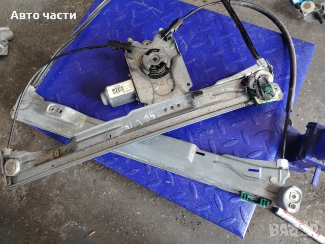 Renault clio 2005-09 regulator glass 118728 400857

