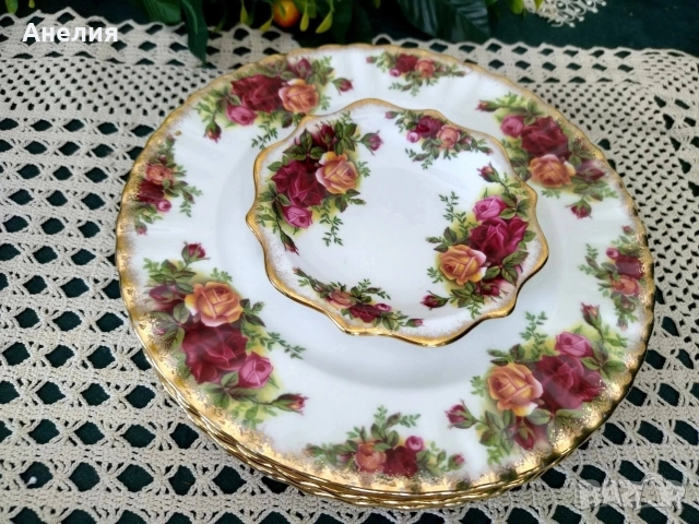 Royal Albert old country rose , снимка 2 - Чаши - 52949879