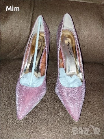 41 Черни лачени обувки 41и 42 розови обувки брокат с ток , снимка 11 - Дамски обувки на ток - 52421465