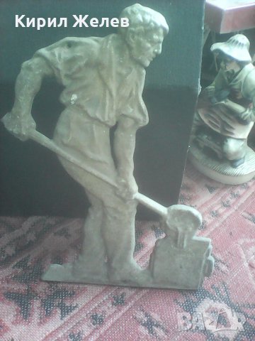 Леяр работник метална статуетка пано 6748, снимка 2 - Колекции - 27009201