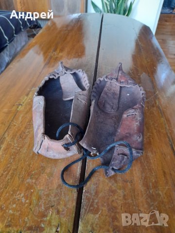 Старинни Цървули,Опинци, снимка 3 - Антикварни и старинни предмети - 43075846