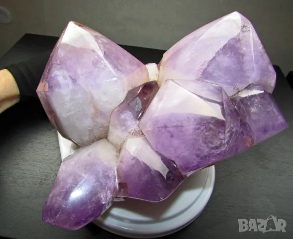 Голям натурален аметист 4.15кг. Размери 22х18х13см. минерал кристал йога рейки подходящ за подарък, снимка 4 - Други ценни предмети - 48930953