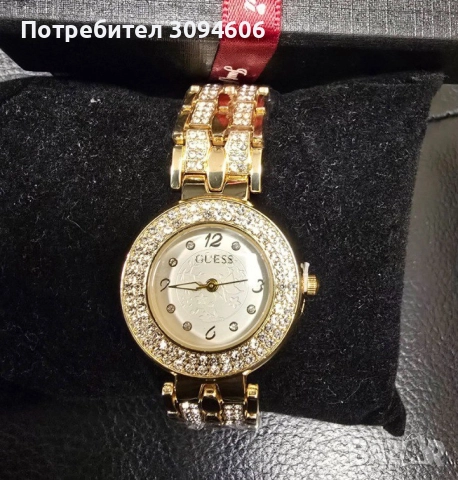 Часовници в подаръчна кутия , снимка 10 - Бижутерийни комплекти - 52357460