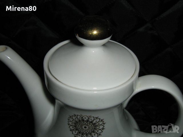  Чайници баварски порцелан - бяло и злато !, снимка 6 - Сервизи - 32389137
