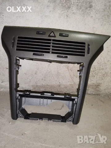 Централна конзола  OPEL ASTRA H  Опел Астра Х opel Astra H Zafira 