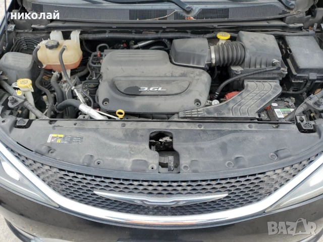 Chrysler Pacifica 3.6 VVТ, снимка 12 - Автомобили и джипове - 52848486