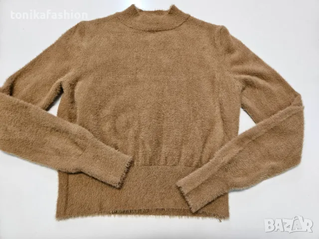 Къс пуловер с косъм , снимка 6 - Блузи с дълъг ръкав и пуловери - 47878311