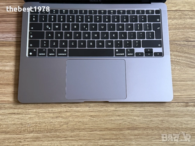 MacBook Air M1 SPG`8 CPU/7 GPU/8GB RAM/256GB SSD/Бат 15ч, снимка 3 - Лаптопи за работа - 53053283