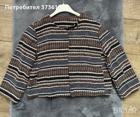 Дамско късо сако, снимка 1