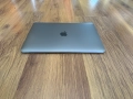 13.3' Apple MacBook Pro M1 2020 Space Grey 16GB RAM/512 GB SSD - Батерия 14ч., снимка 7