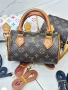 LOUIS VUITTON дамска чанта, снимка 2