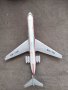 Продавам Ламаринена играчка самолет ИЛ-62, снимка 1
