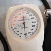 Апарат за измерване на кръвно налягане MAC. , снимка 2 - Уреди за диагностика - 28597067