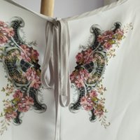 Дамска блуза с флорален мотив., снимка 3 - Други - 43087765