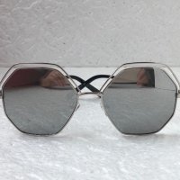 Fendi 2020 дамски слънчеви шестоъгълна форма 5 цвята, снимка 8 - Слънчеви и диоптрични очила - 28632822
