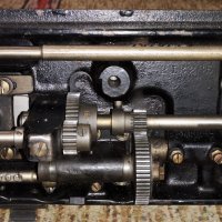 SINGER 72W12 1930г. професионална шевна машина, снимка 14 - Антикварни и старинни предмети - 34849472