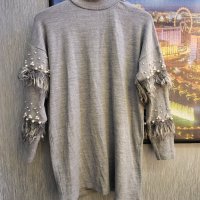 Атрактивен пуловер, снимка 1 - Блузи с дълъг ръкав и пуловери - 43672263