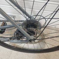 Като ново 28 цола алуминиев велосипед колело размер 60, снимка 6 - Велосипеди - 43211586