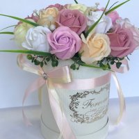 Кутия със сапунени рози, снимка 2 - Романтични подаръци - 35248273