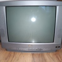 телевизор LG, снимка 2 - Телевизори - 43036093