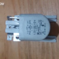 Продавам кондензатор за за Сушилня Bauknecht, снимка 1 - Перални - 26321265