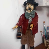 Дървена кукла на конци /марионетка , уникат в перфектно състояние, снимка 2 - Антикварни и старинни предмети - 40294976