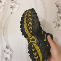  туристически обувки  THE NORTH FACE SAKURA MID   GORE-TEX номер 40,5, снимка 7 - Други - 43991982