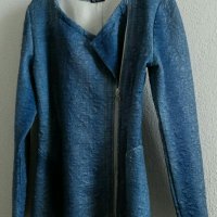 Синьо сако от релефен плат, снимка 3 - Сака - 32911047