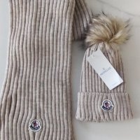 Moncler нов комплект шал и шапка, снимка 6 - Шапки - 43950882