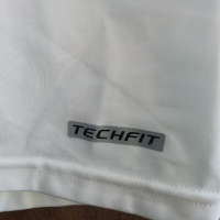 Liverpool Techfit Adidas оригинална фланелка тениска Ливърпул 2010/2011 XL, снимка 3 - Тениски - 36459100
