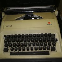 Пишеща машина Olympia carina 2 , снимка 1 - Друга електроника - 34883054