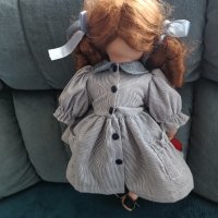 Колекционерска порцеланова кукла , снимка 2 - Антикварни и старинни предмети - 43942961