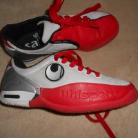 Футболни обувки  Uhlsport, снимка 1 - Детски маратонки - 26311799