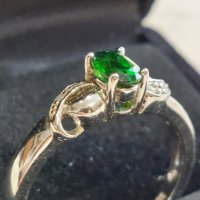 Дамски сребърен пръстен с диаманти , снимка 3 - Пръстени - 43959356