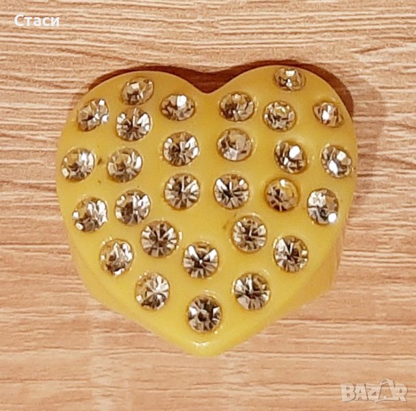 Пръстен-сърце с кристалчета, снимка 1