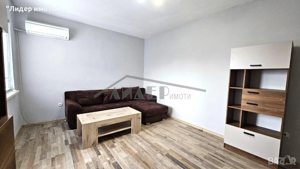 2-стаен обзаведен до хотел "Санкт Петербург", снимка 1